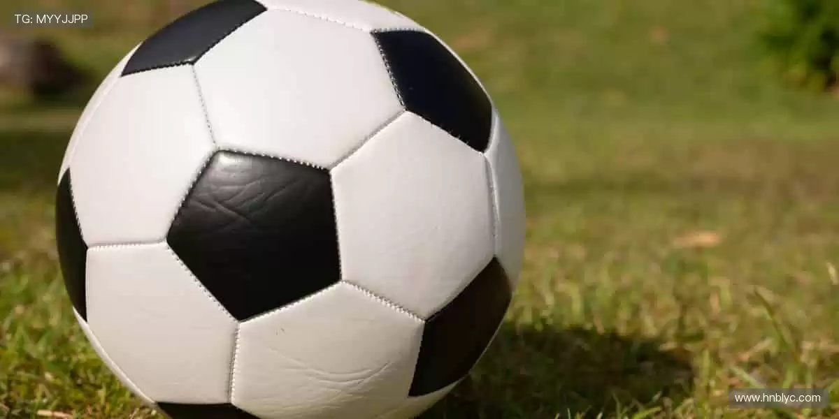 「运动装备黑科技，让你的每一步都更专业！🛡️点击选购，开启高效训练！」